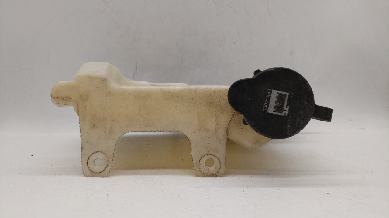 2006 Chevrolet Impala Radiator Coolant Overflow Expansion Tank Bottle - Oemusedautoparts1.com
