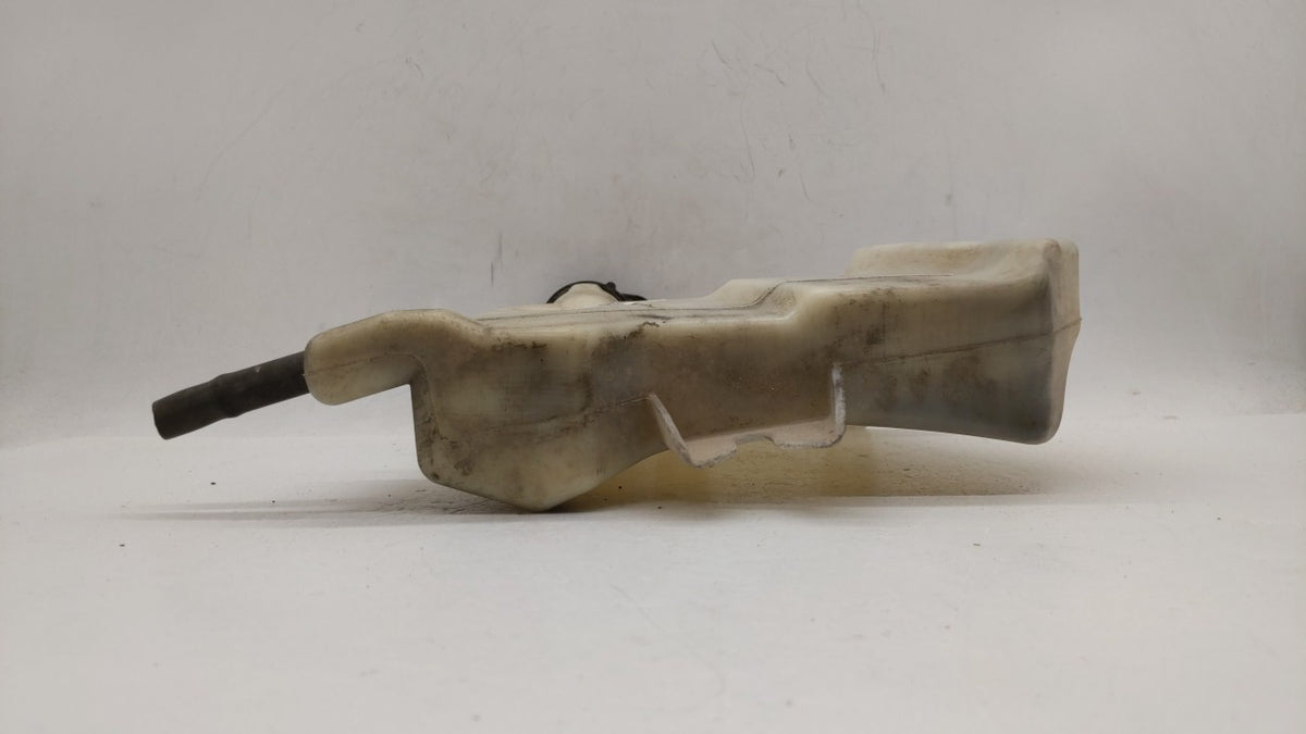 2006 Chevrolet Impala Radiator Coolant Overflow Expansion Tank Bottle 246958 - Oemusedautoparts1.com