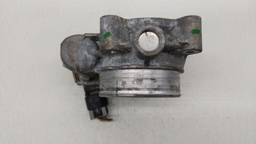2006-2011 Chevrolet Impala Throttle Body P/N:RME72 12577029, 12609500 Fits Fits 2006 2007 2008 2009 2010 2011 OEM Used Auto Parts