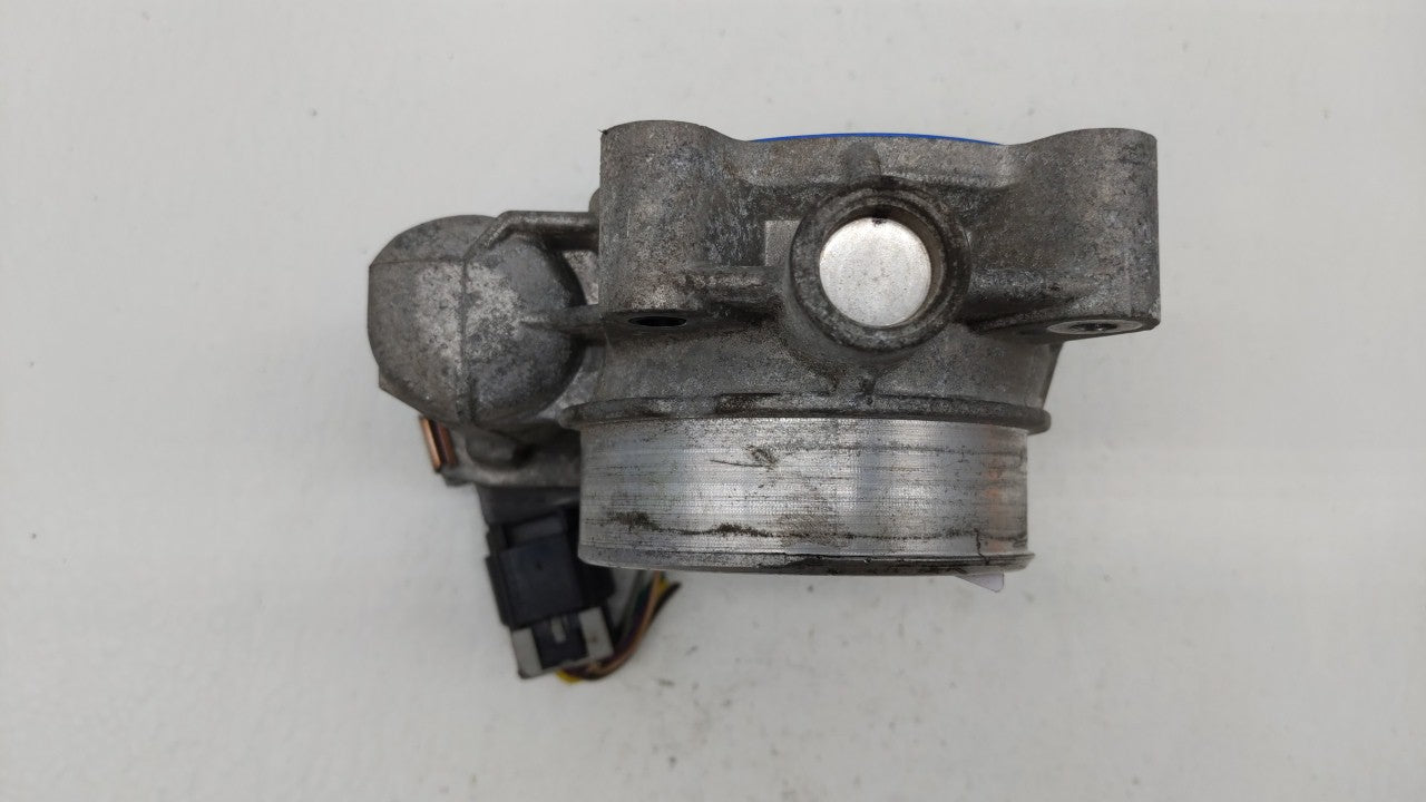 2006-2011 Chevrolet Impala Throttle Body P/N:RME72 12577029, 12609500 Fits Fits 2006 2007 2008 2009 2010 2011 OEM Used Auto 