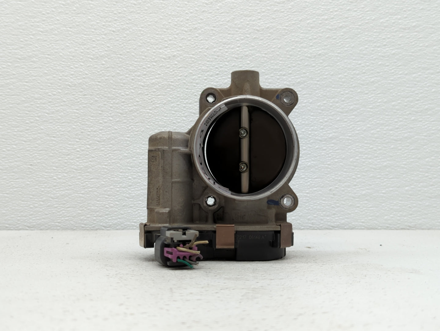 2006-2011 Chevrolet Impala Throttle Body P/N:RME72-1A 7029 RME72-1C 9500, 6503 00447 A Fits Fits 2006 2007 2008 2009 2010 20