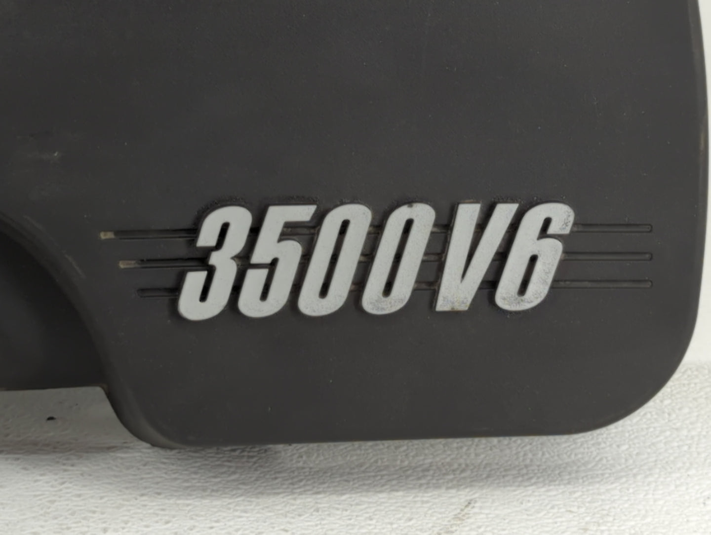 2008 Chevrolet Impala Engine Cover - Oemusedautoparts1.com