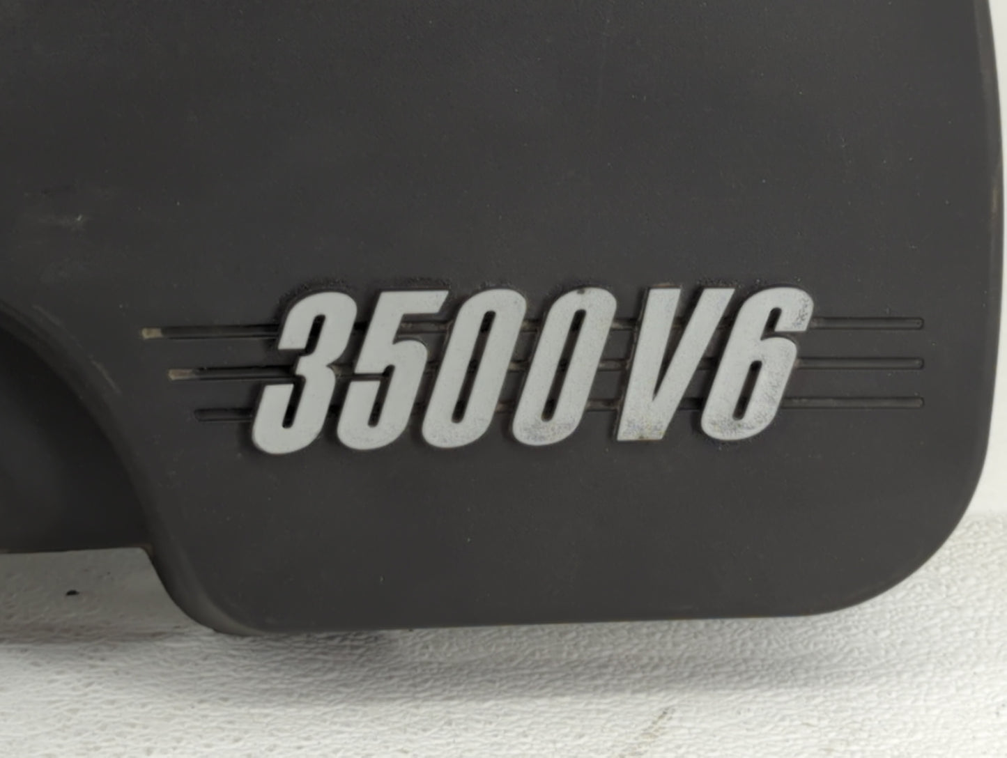 2008 Chevrolet Impala Engine Cover - Oemusedautoparts1.com
