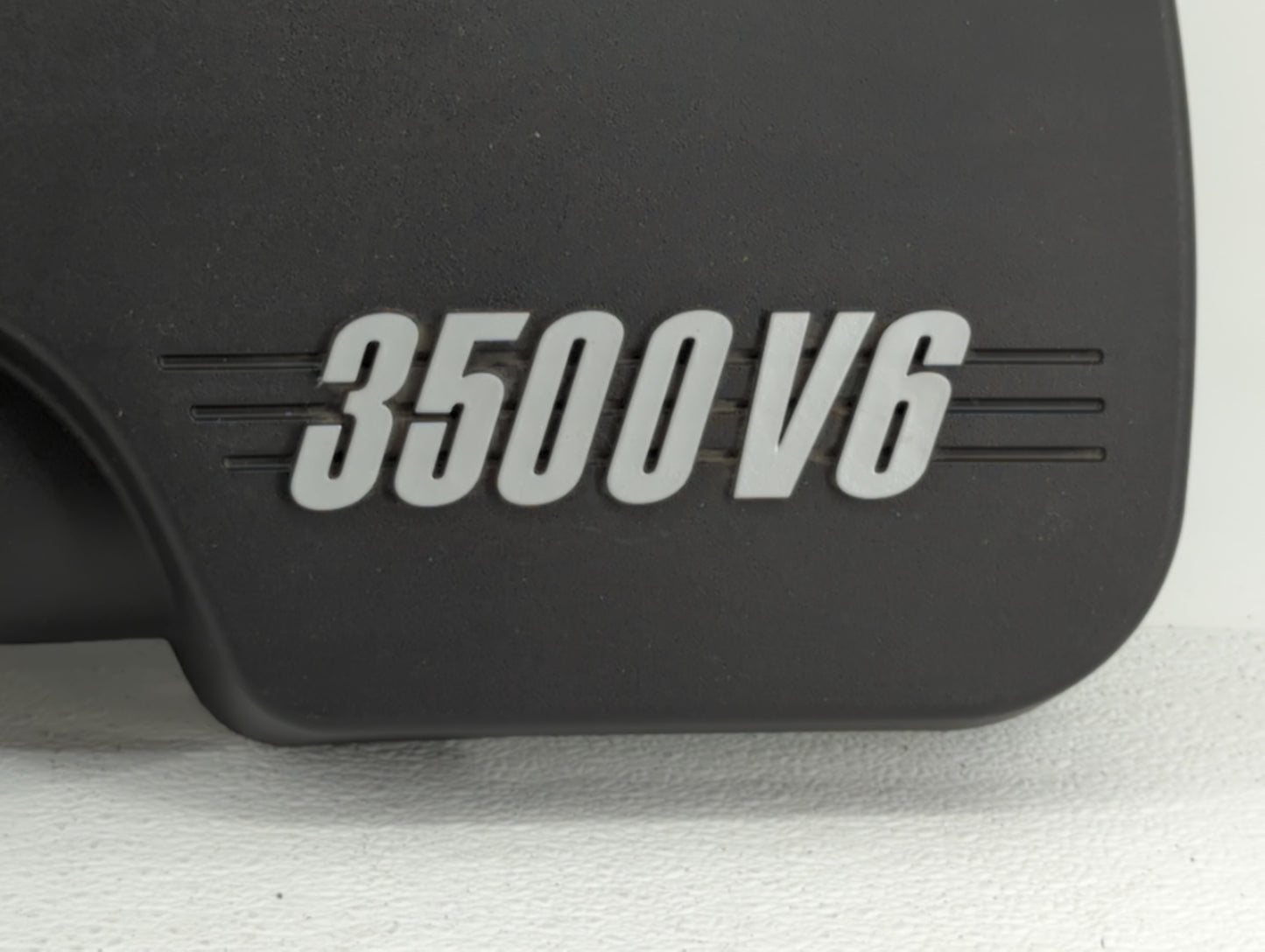 2008 Chevrolet Impala Engine Cover - Oemusedautoparts1.com