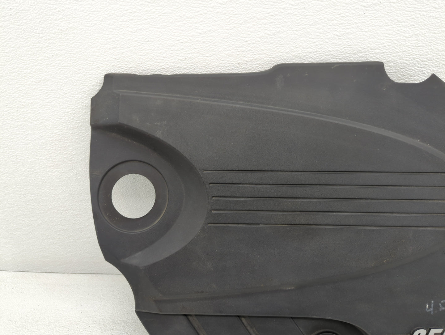 2008 Chevrolet Impala Engine Cover - Oemusedautoparts1.com