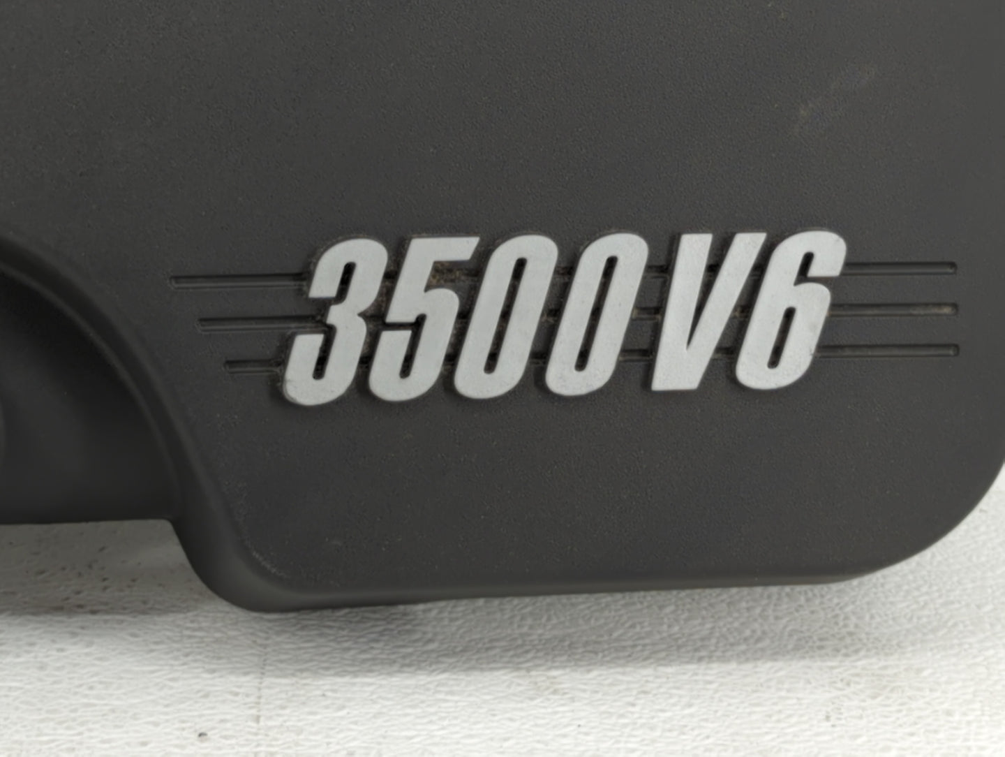 2008 Chevrolet Impala Engine Cover - Oemusedautoparts1.com