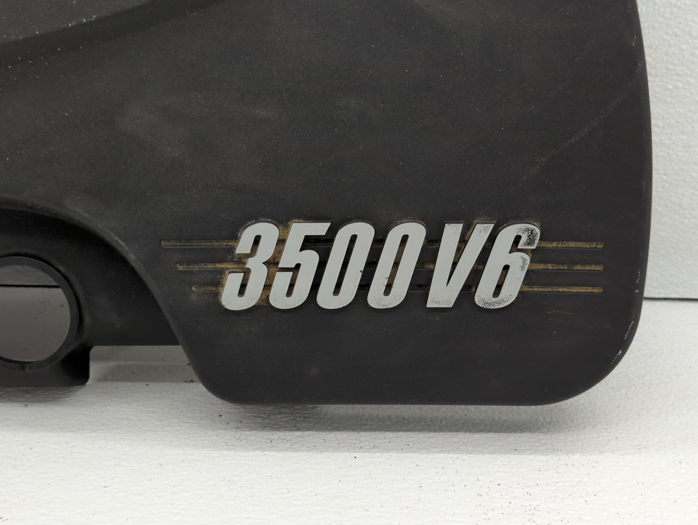 2008 Chevrolet Impala Engine Cover - Oemusedautoparts1.com