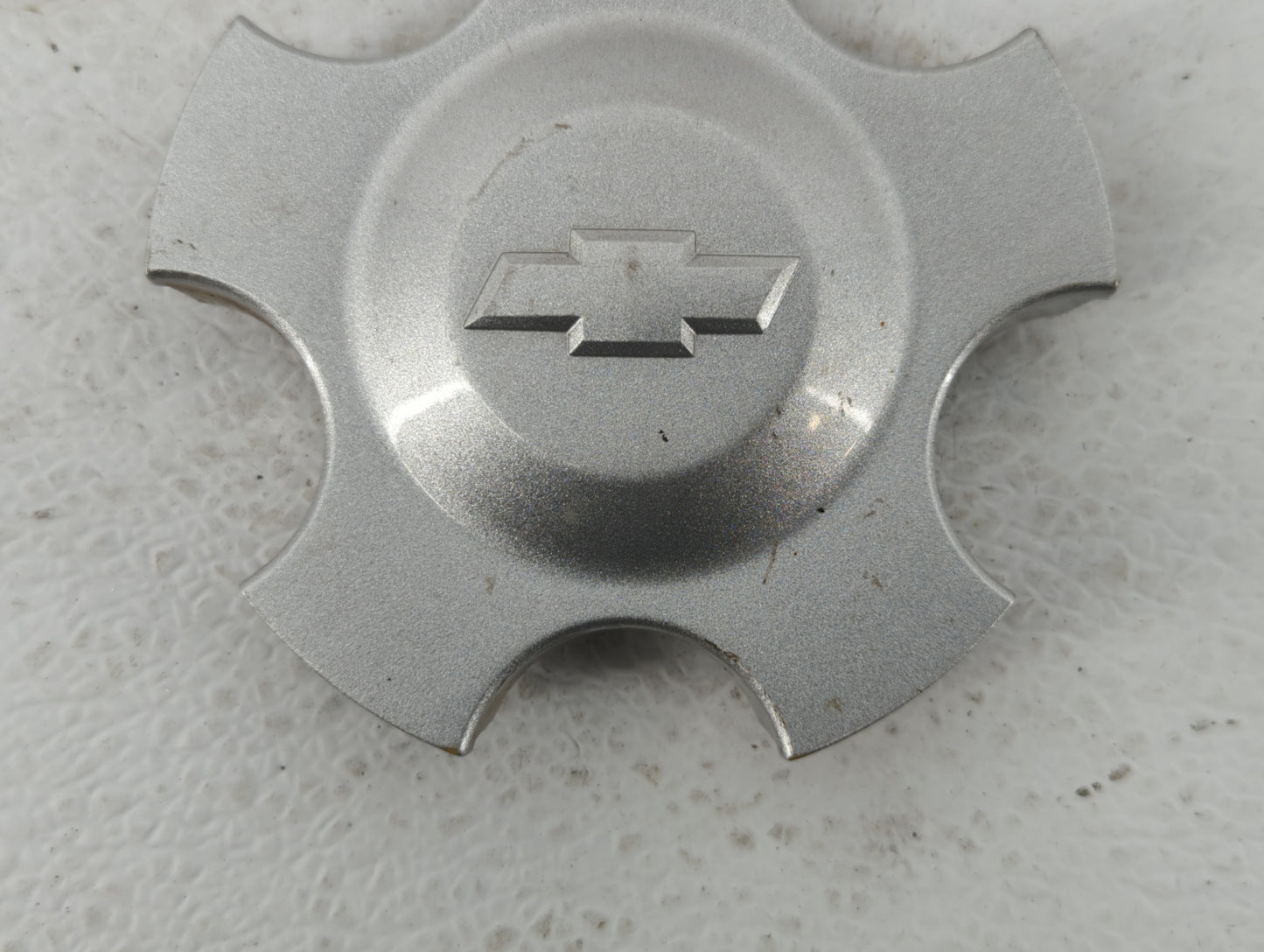 2008 Chevrolet Impala Rim Wheel Center Cap - Oemusedautoparts1.com