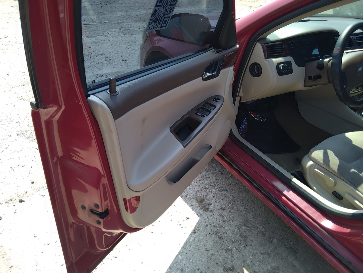 2008 Chevrolet Impala Front Left Driver Interior Door Panel Trim 5035074 - Oemusedautoparts1.com