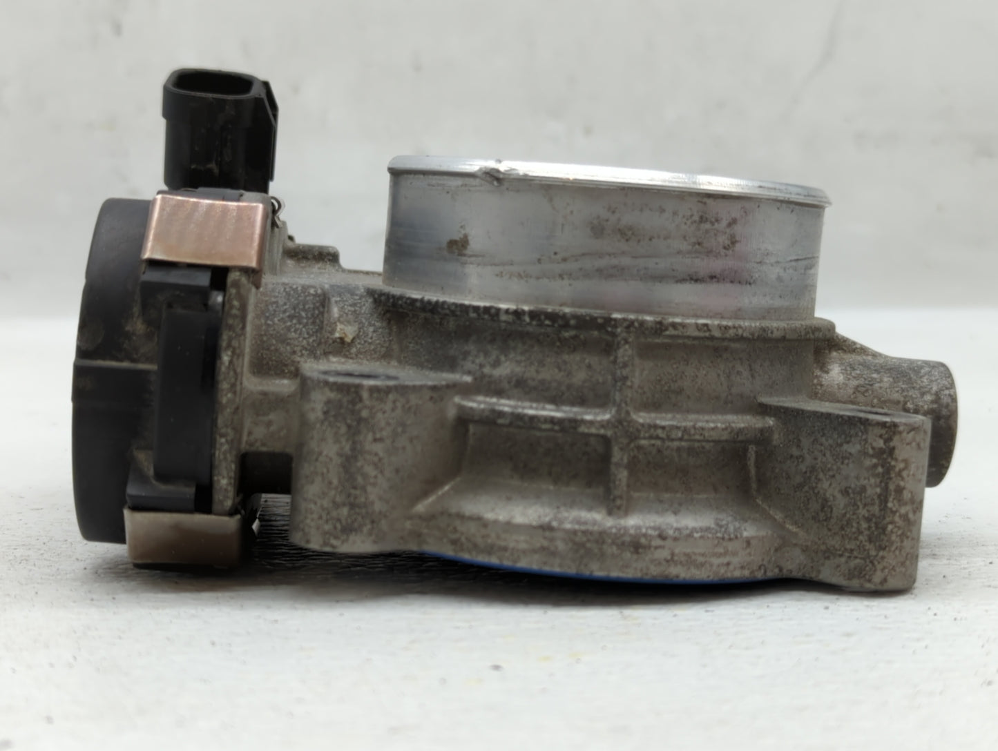 2006-2011 Chevrolet Impala Throttle Body P/N:REM72-1A Fits Fits 2006 2007 2008 2009 2010 2011 OEM Used Auto Parts - Oemuseda