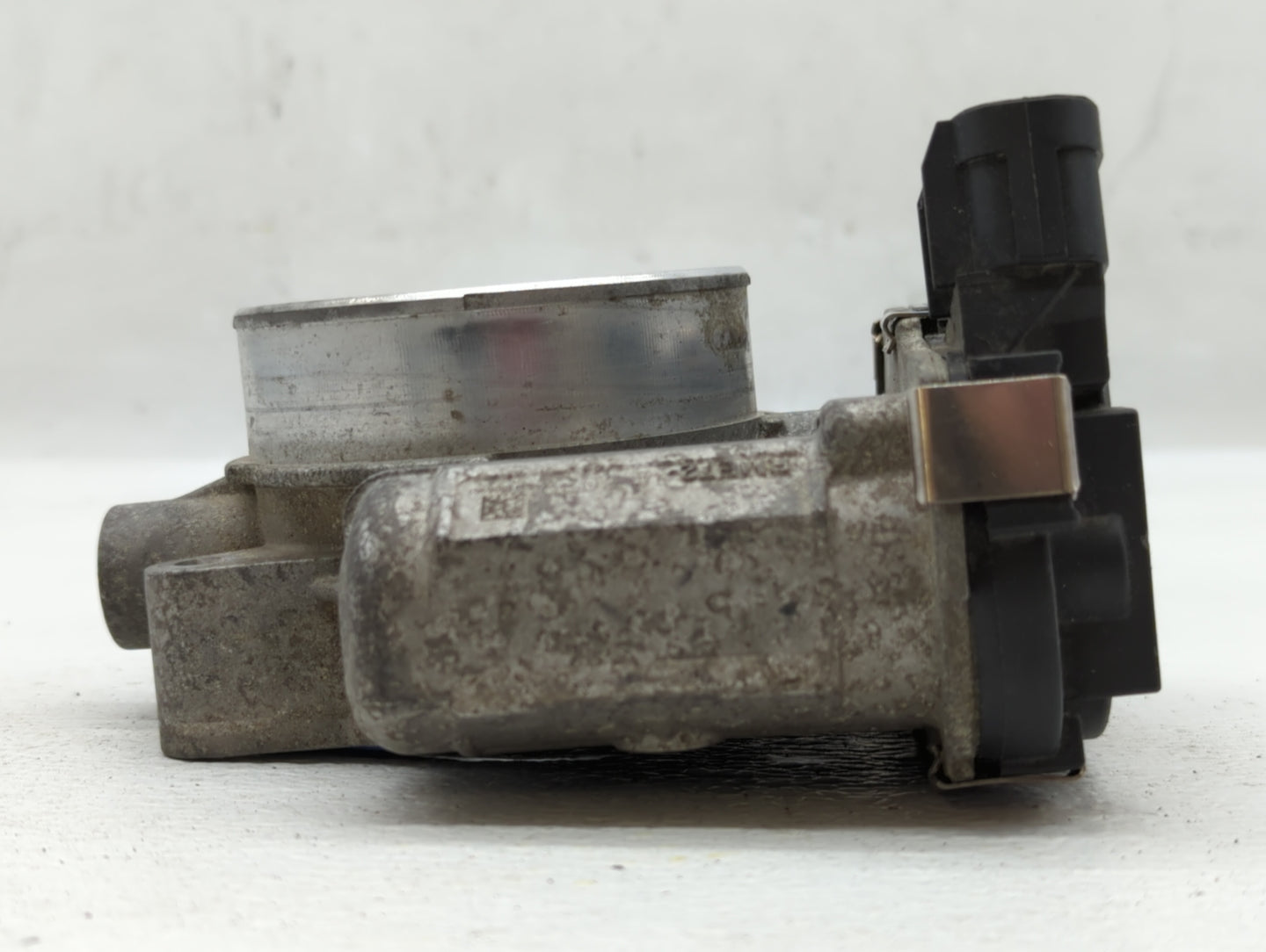 2006-2011 Chevrolet Impala Throttle Body P/N:REM72-1A Fits Fits 2006 2007 2008 2009 2010 2011 OEM Used Auto Parts - Oemuseda