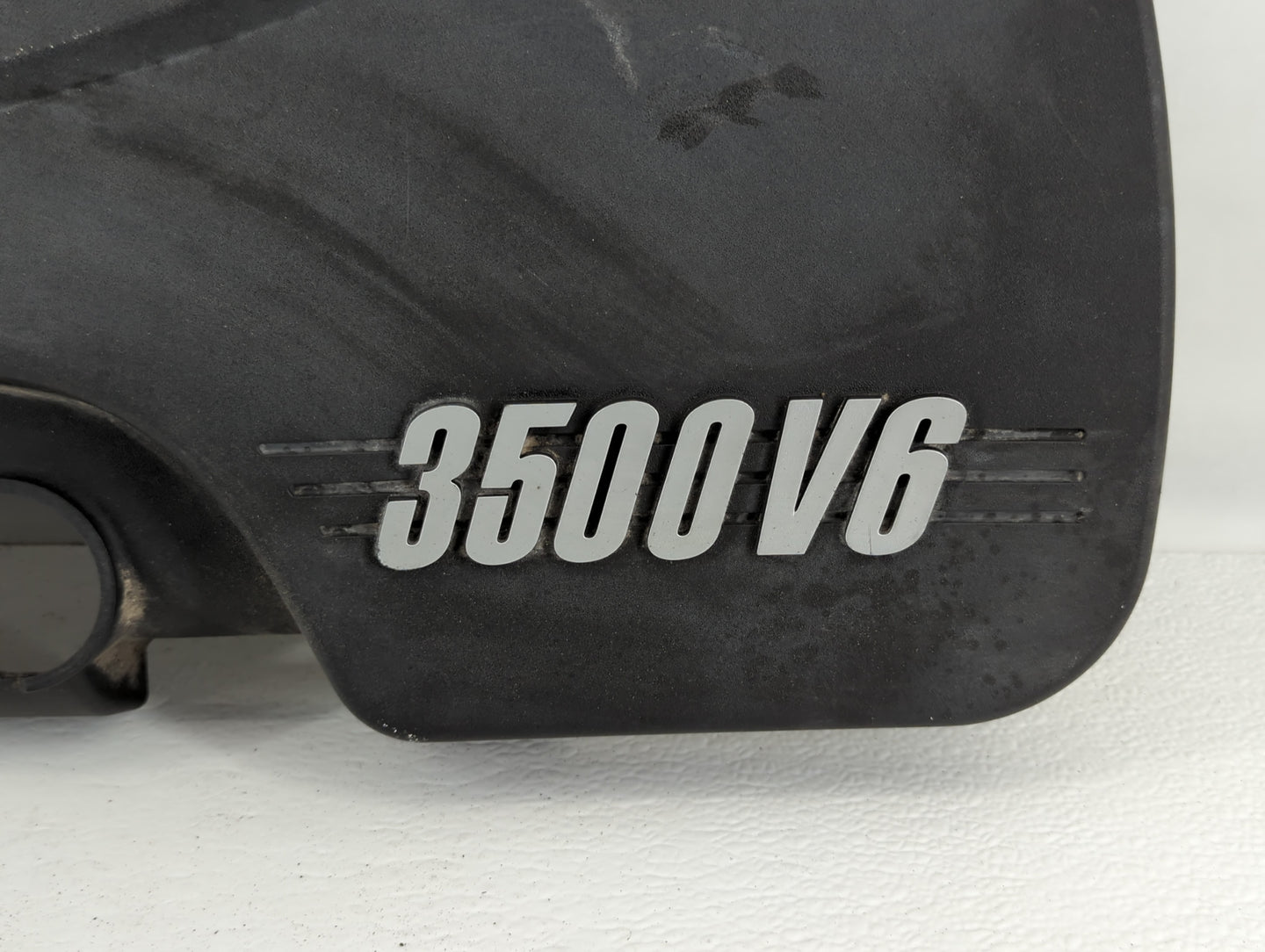 2008 Chevrolet Impala Engine Cover - Oemusedautoparts1.com