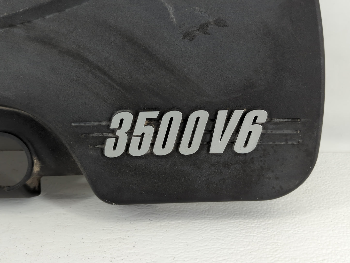 2008 Chevrolet Impala Engine Cover - Oemusedautoparts1.com