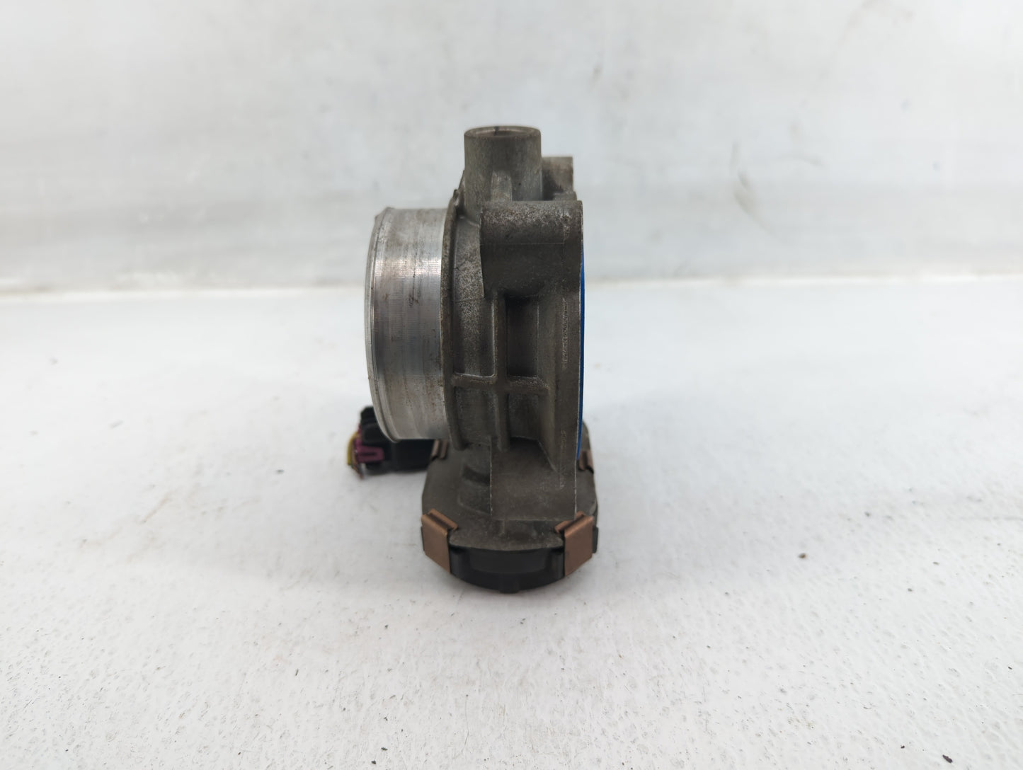 2006-2011 Chevrolet Impala Throttle Body P/N:RME72-1A Fits Fits 2006 2007 2008 2009 2010 2011 OEM Used Auto Parts - Oemuseda