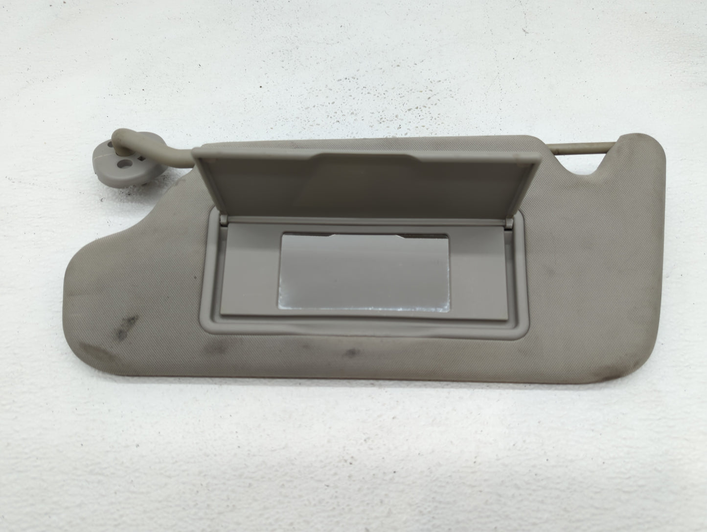 2006-2016 Chevrolet Impala Sun Visor Shade Replacement Passenger Right Mirror Fits OEM Used Auto Parts - Oemusedautoparts1.c