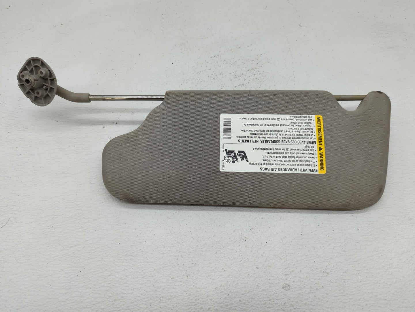 2006-2016 Chevrolet Impala Sun Visor Shade Replacement Passenger Right Mirror Fits OEM Used Auto Parts - Oemusedautoparts1.c