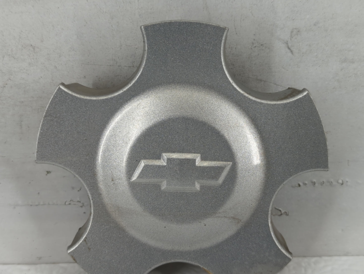2008 Chevrolet Impala Rim Wheel Center Cap 596688 - Oemusedautoparts1.com