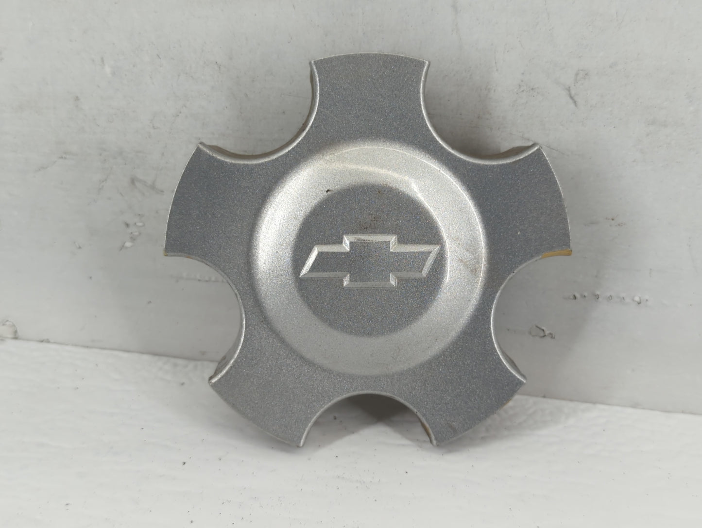 2008 Chevrolet Impala Rim Wheel Center Cap 596827 - Oemusedautoparts1.com