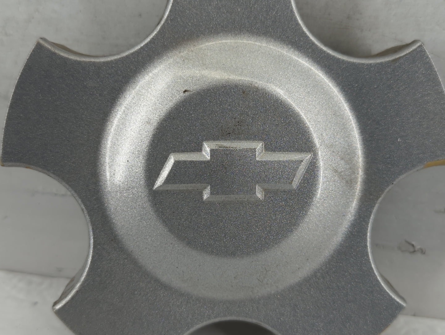 2008 Chevrolet Impala Rim Wheel Center Cap 596827 - Oemusedautoparts1.com