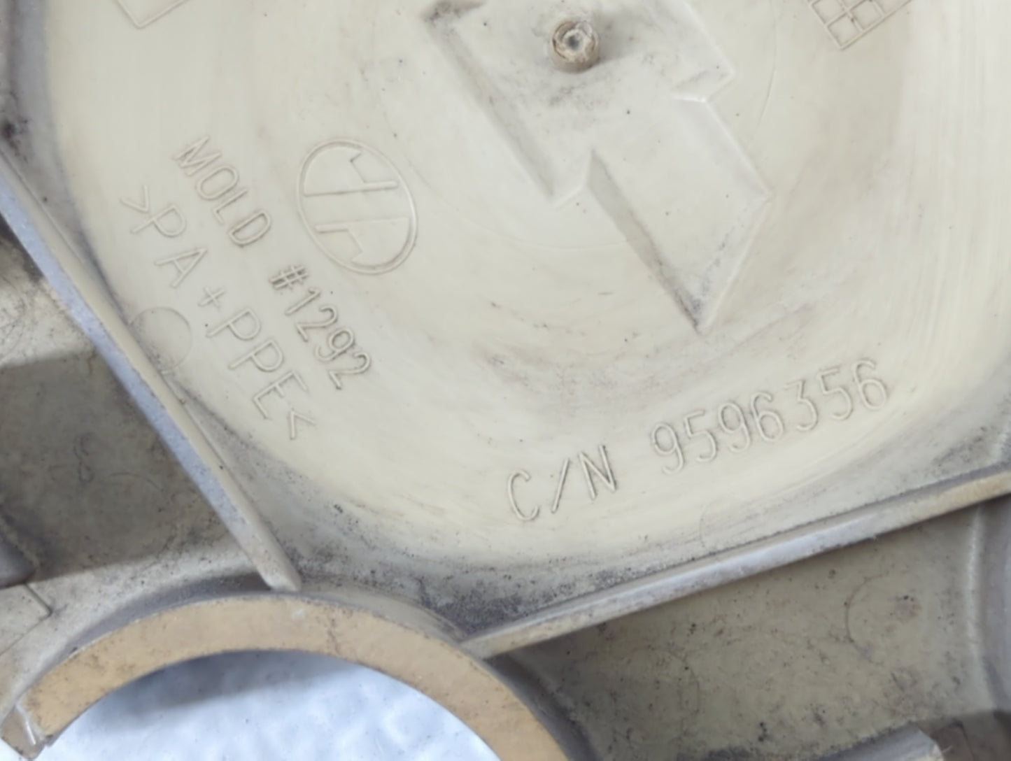 2008 Chevrolet Impala Rim Wheel Center Cap 596827 - Oemusedautoparts1.com