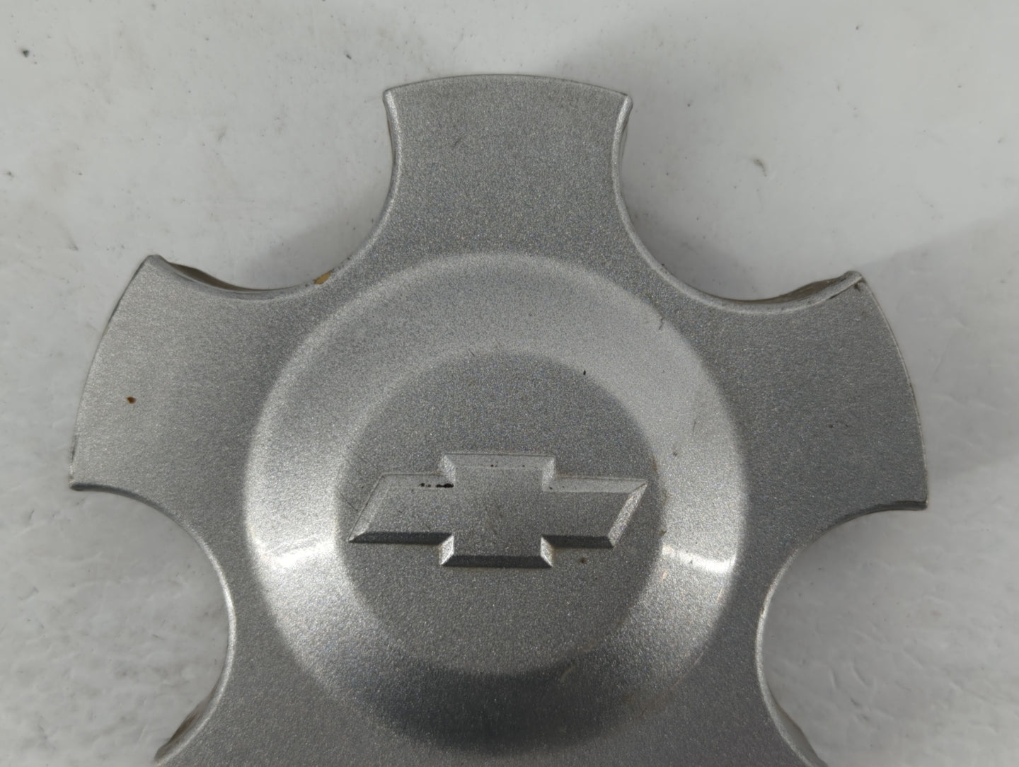 2008 Chevrolet Impala Rim Wheel Center Cap 596830 - Oemusedautoparts1.com
