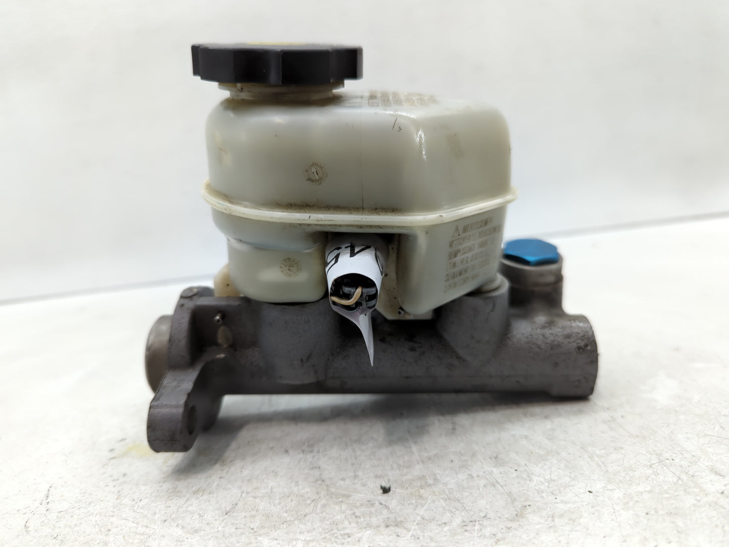 2006-2008 Chevrolet Impala Brake Master Cylinder - Oemusedautoparts1.com