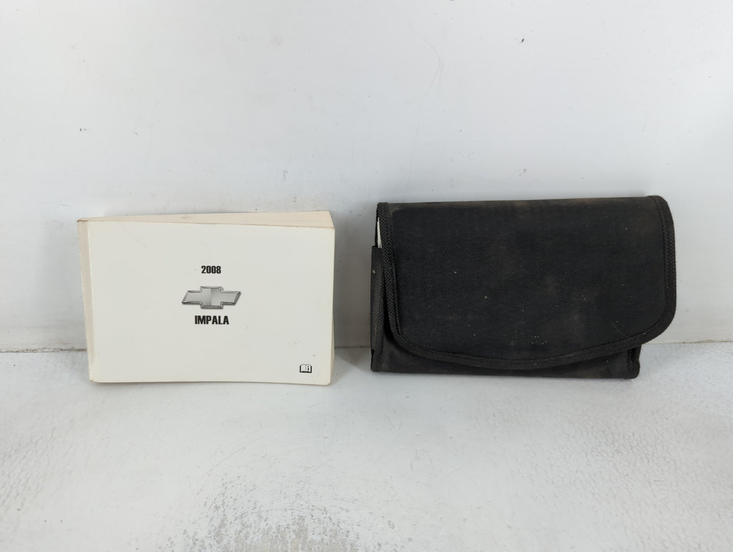 2008 Chevrolet Impala Owners Manual Book Guide P/N:15863019 A OEM Used Auto Parts - Oemusedautoparts1.com