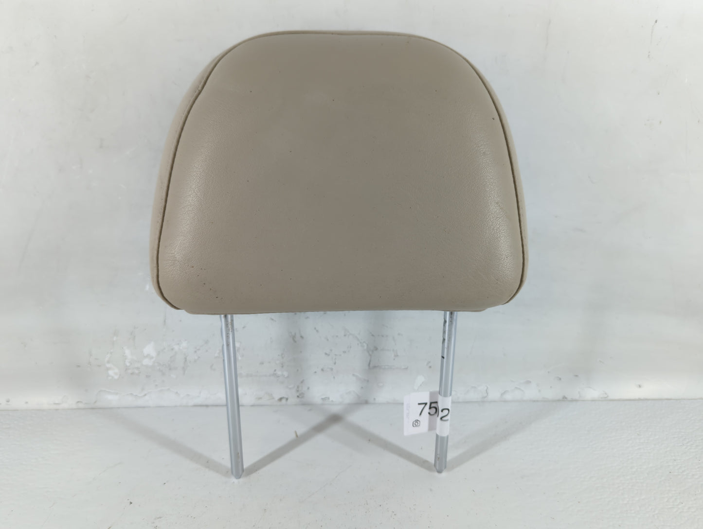 2008 Chevrolet Impala Headrest Head Rest Rear Seat Fits OEM Used Auto Parts - Oemusedautoparts1.com