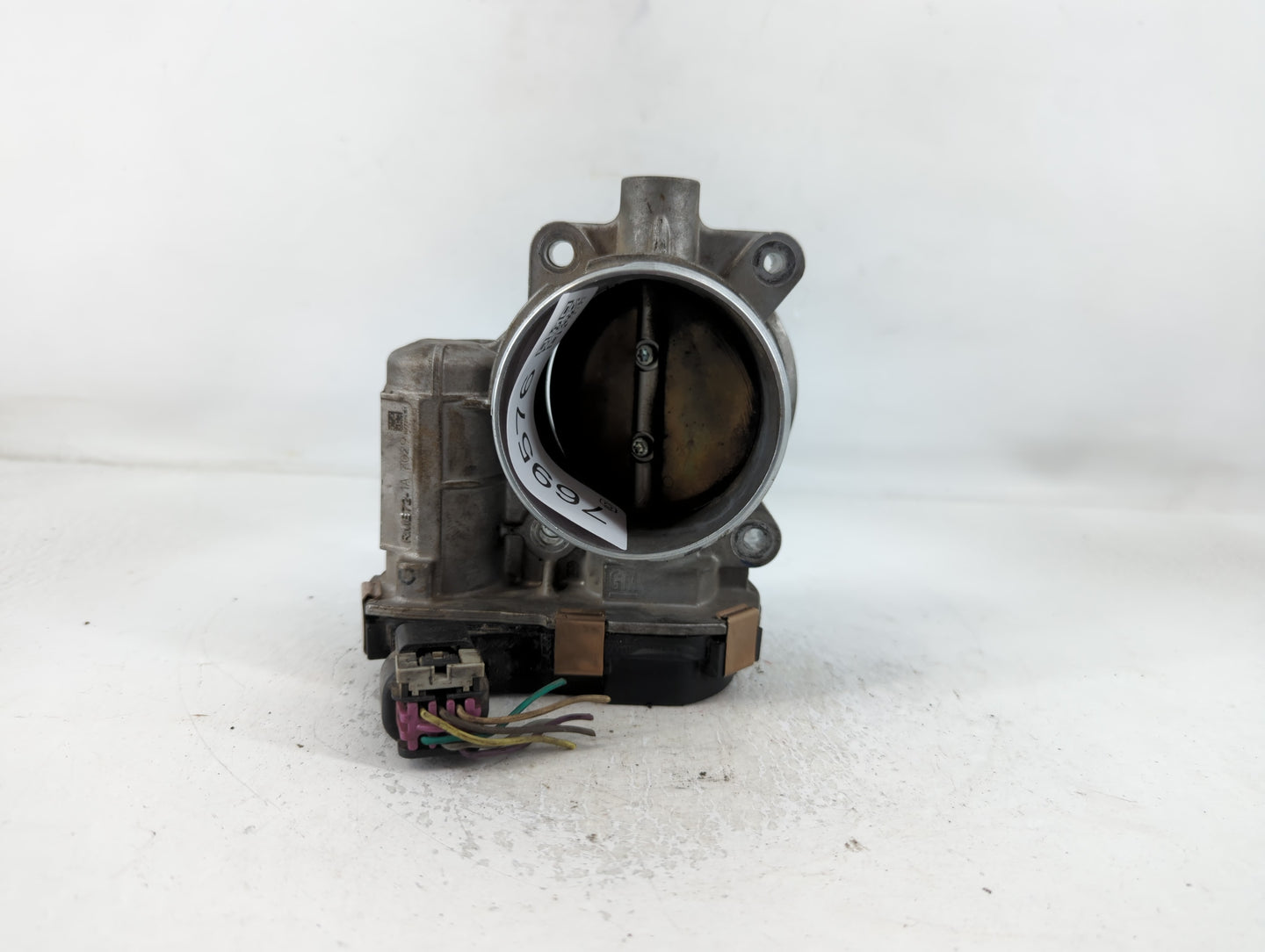 2006-2011 Chevrolet Impala Throttle Body P/N:7092 RME72-1A Fits Fits 2006 2007 2008 2009 2010 2011 OEM Used Auto Parts - Oem