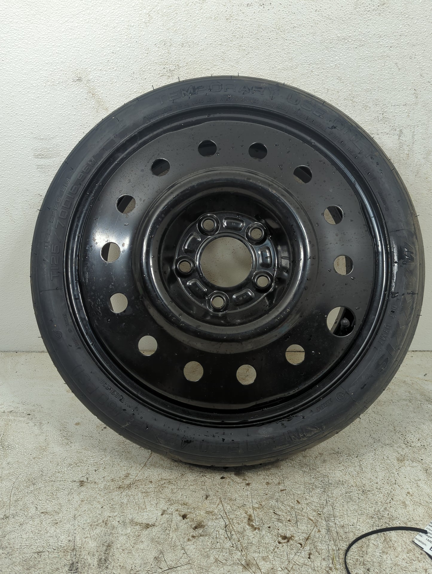 2000-2016 Chevrolet Impala Spare Donut Tire Wheel Rim Oem 831006 - Oemusedautoparts1.com