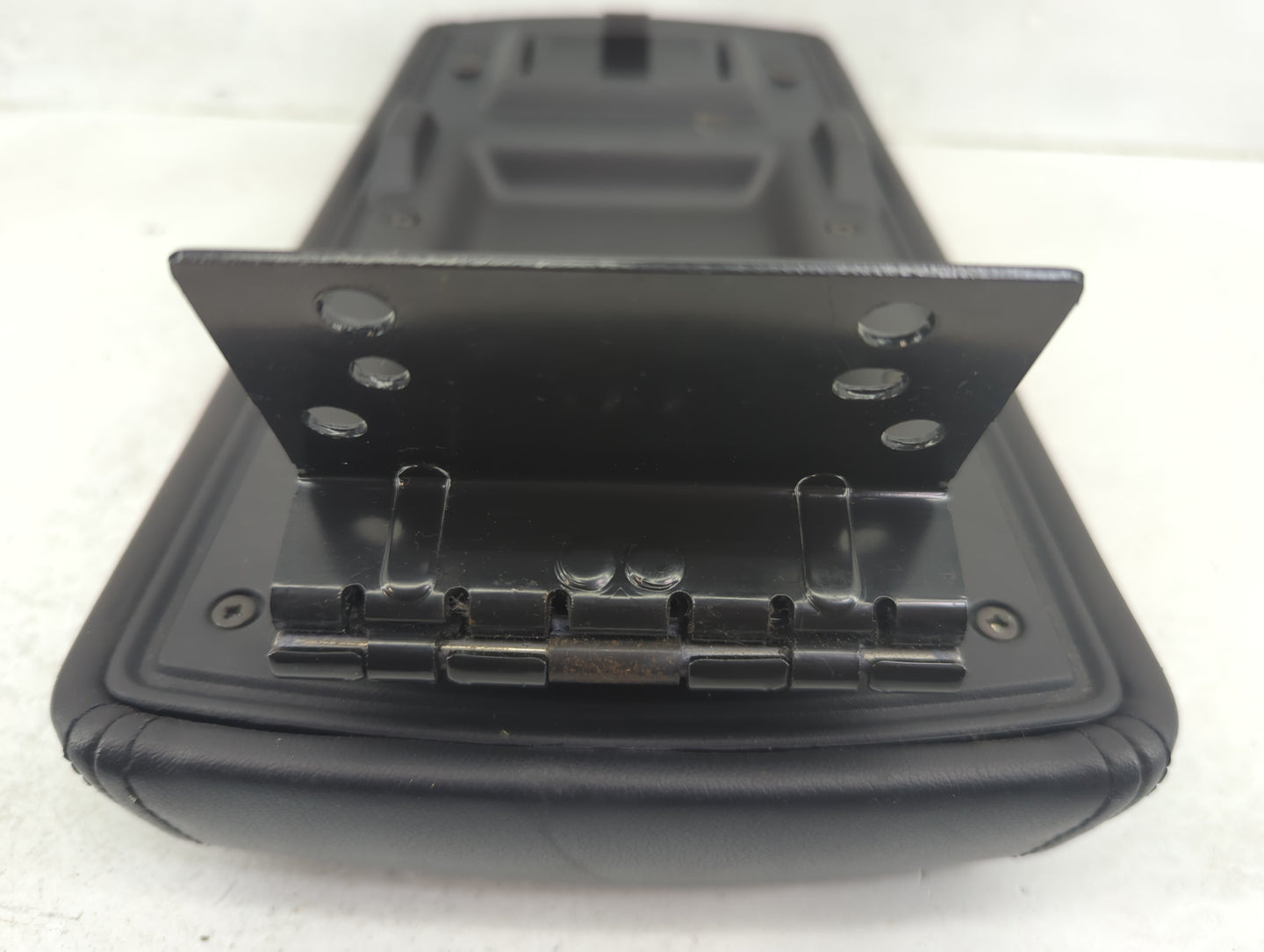 2007-2016 Chevrolet Impala Center Console Armrest Cover Lid Fits Fits 2007 2008 2009 2010 2011 2012 2013 2014 2015 2016 OEM 