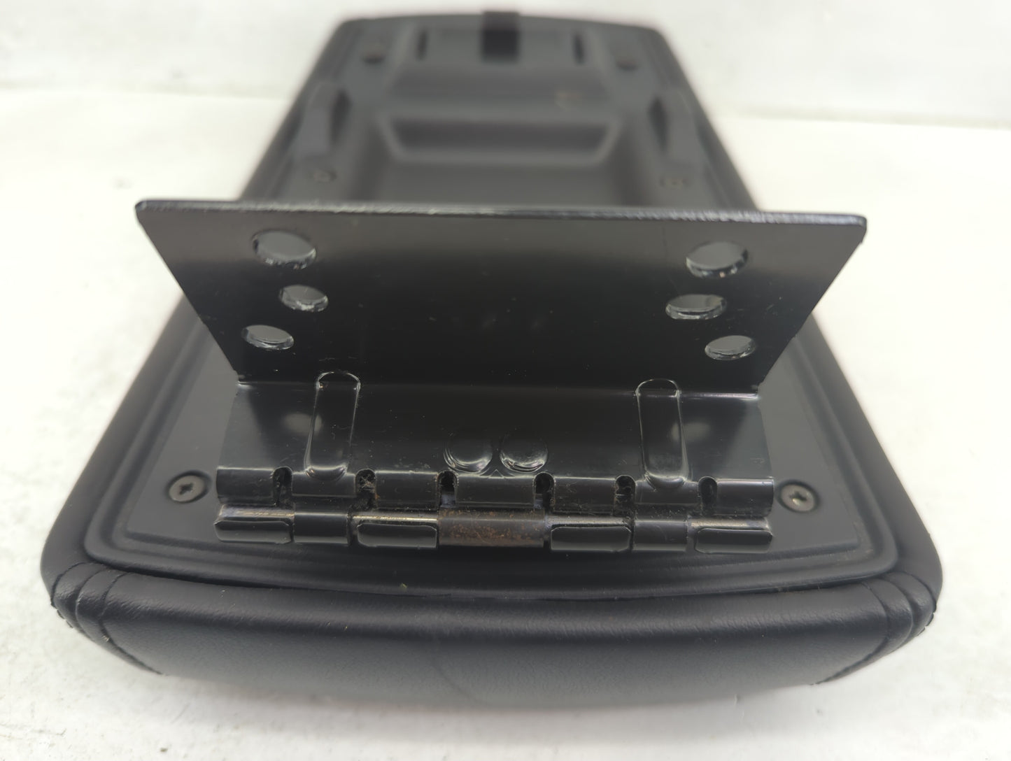 2007-2016 Chevrolet Impala Center Console Armrest Cover Lid Fits Fits 2007 2008 2009 2010 2011 2012 2013 2014 2015 2016 OEM 