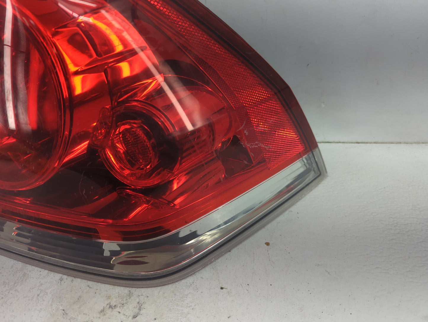 2006-2016 Chevrolet Impala Tail Light Assembly Passenger Right OEM Fits OEM Used Auto Parts - Oemusedautoparts1.com