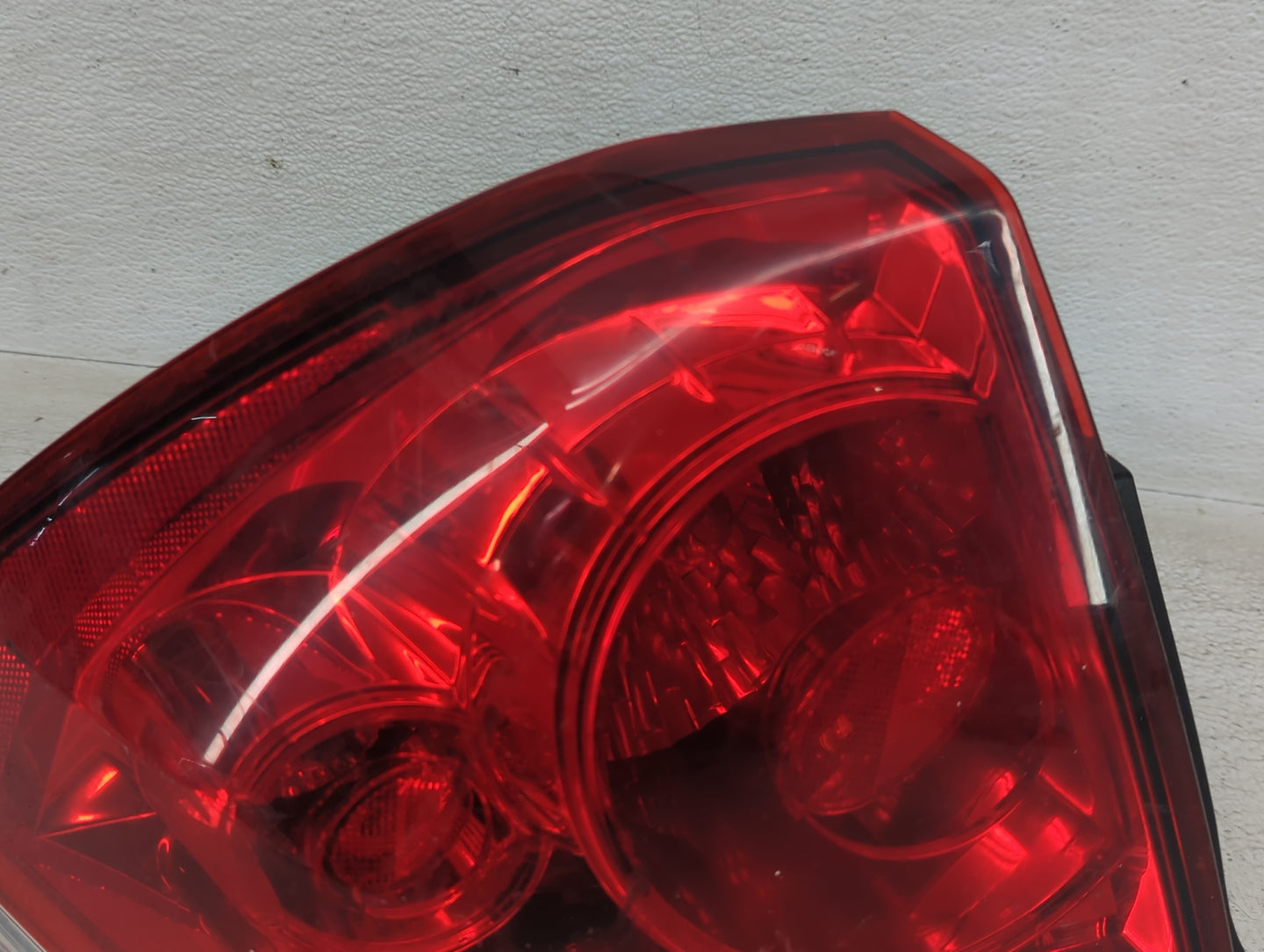 2006-2016 Chevrolet Impala Tail Light Assembly Driver Left OEM Fits Fits 2006 2007 2008 2009 2010 2011 2012 2013 2014 2015 2