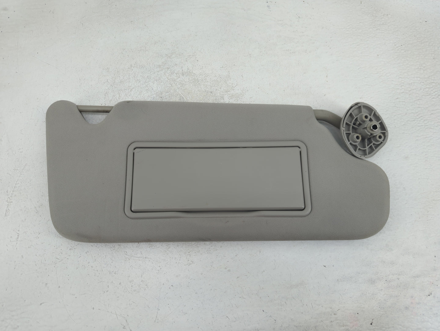 2006-2016 Chevrolet Impala Sun Visor Shade Replacement Passenger Right Mirror Fits OEM Used Auto Parts - Oemusedautoparts1.c