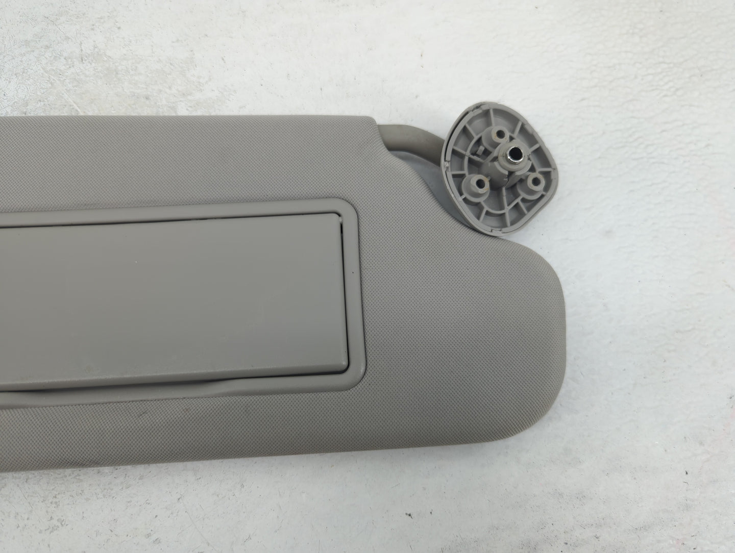 2006-2016 Chevrolet Impala Sun Visor Shade Replacement Passenger Right Mirror Fits OEM Used Auto Parts - Oemusedautoparts1.c