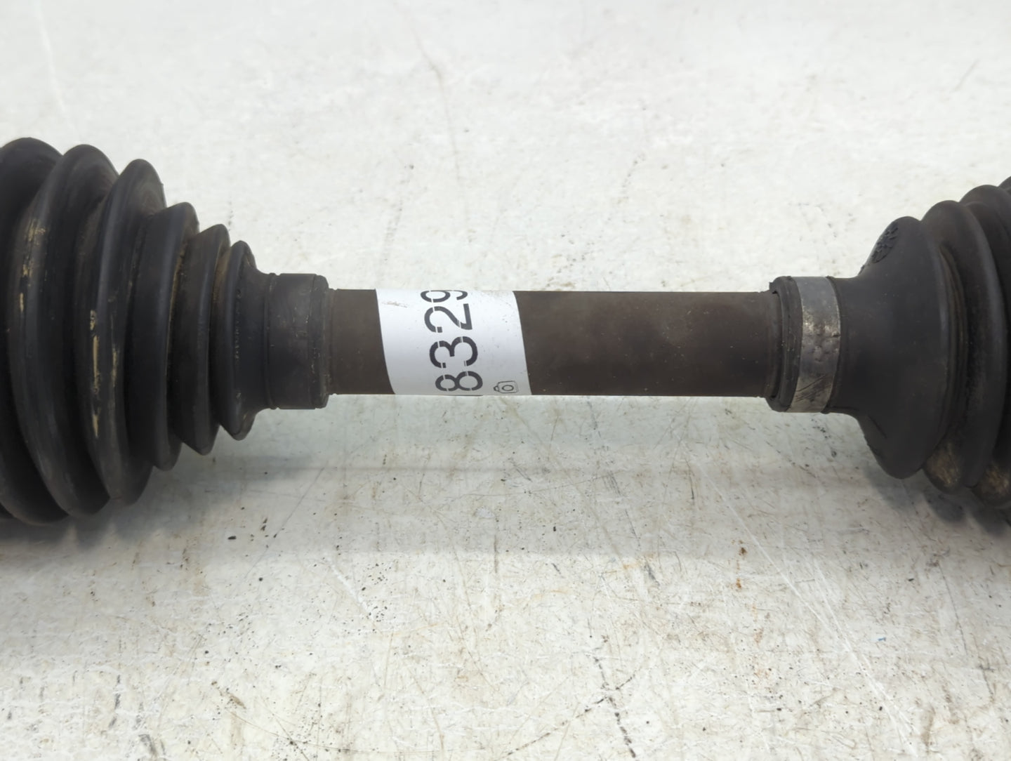 2000-2011 Chevrolet Impala Axle Shaft Front Driver Cv C/v - Oemusedautoparts1.com