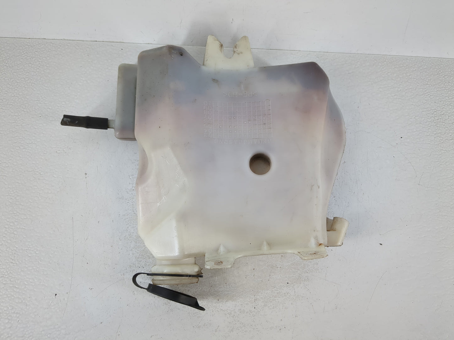2006 Chevrolet Impala Radiator Coolant Overflow Expansion Tank Bottle 863135 - Oemusedautoparts1.com