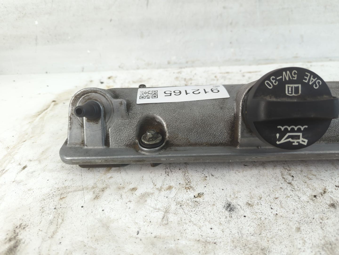 2008 Chevrolet Impala Passenger Right Cylinder Head Valve Cover P/N:12590411 Fits OEM Used Auto Parts - Oemusedautoparts1.co