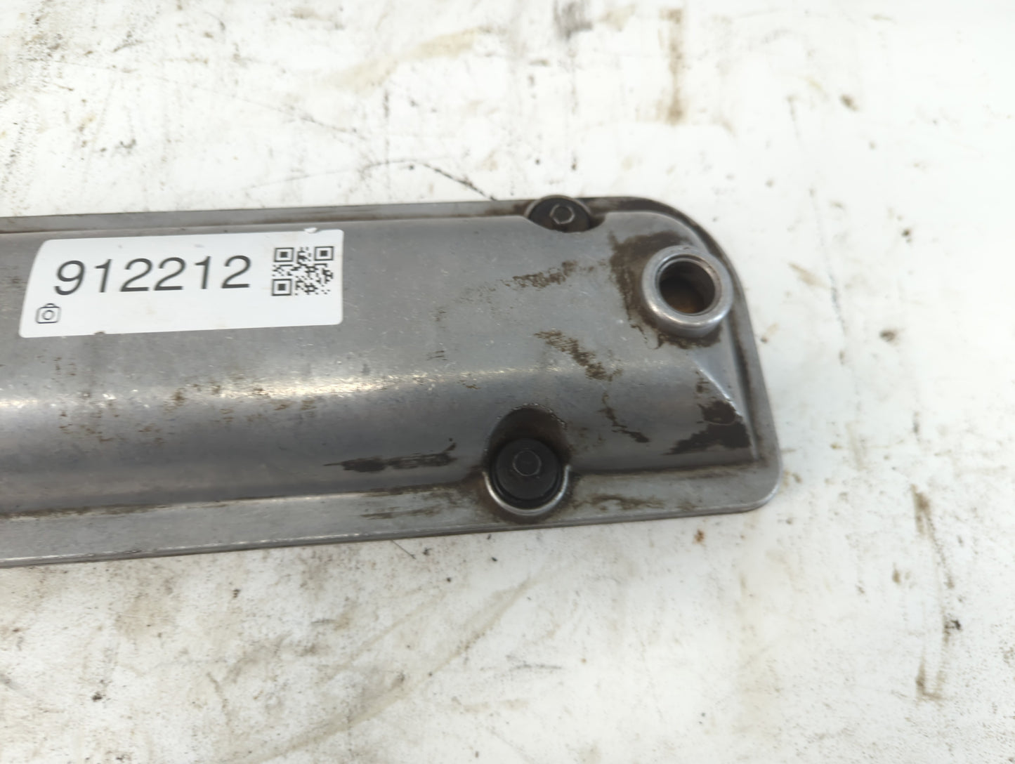 2008 Chevrolet Impala Driver Left Cylinder Head Valve Cover Fits OEM Used Auto Parts - Oemusedautoparts1.com