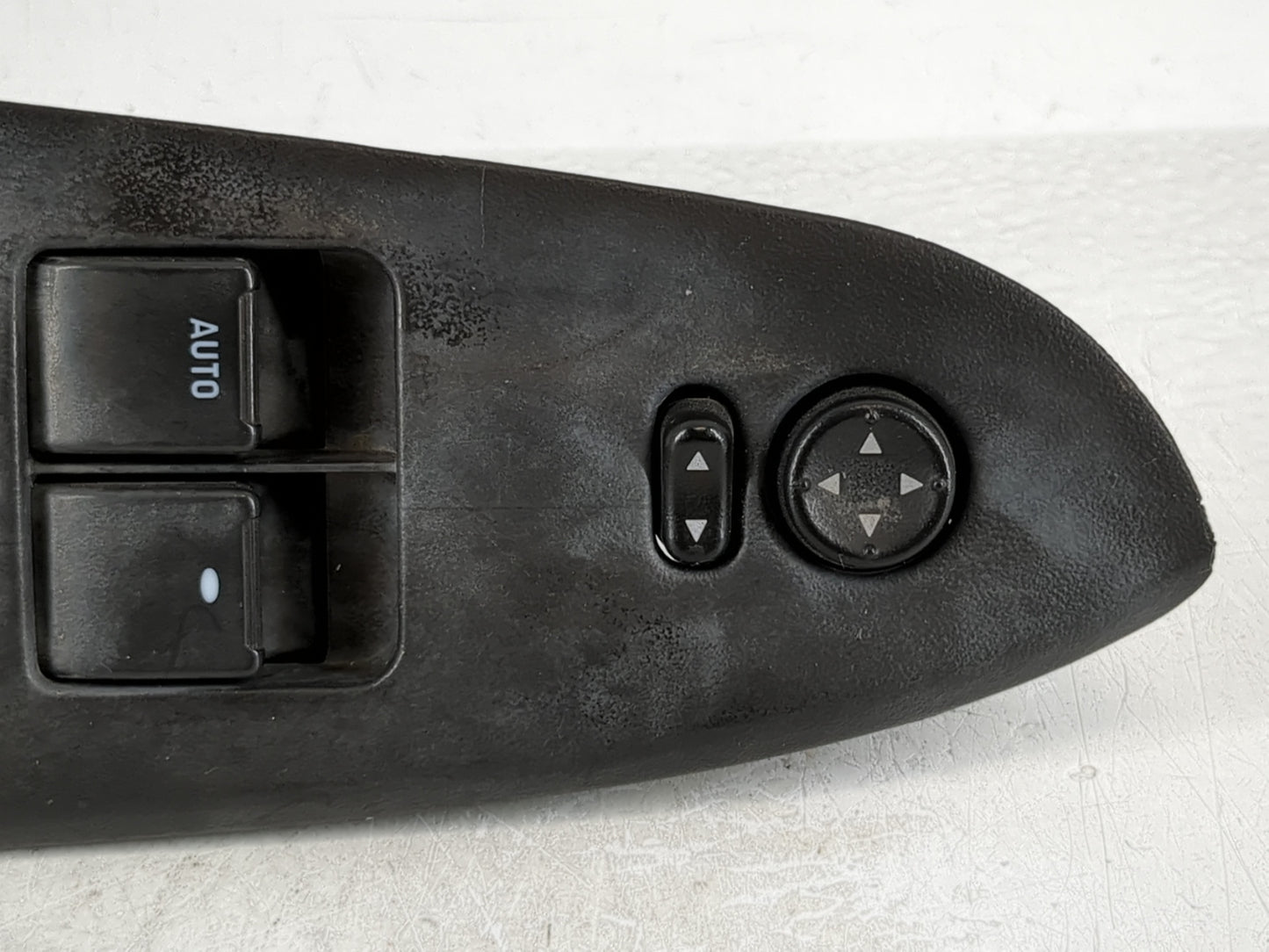 2006-2008 Chevrolet Impala Master Power Window Switch Replacement Driver Side Left P/N:10340140 Fits Fits 2006 2007 2008 OEM