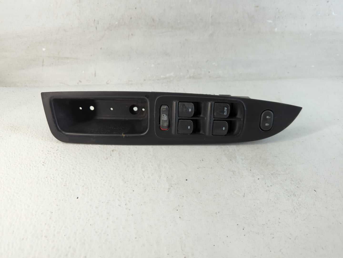 2004-2008 Chevrolet Malibu Master Power Window Switch Replacement Driver Side Left P/N:15823976 Fits Fits 2004 2005 2006 200