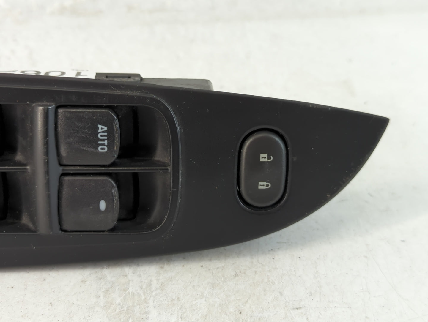 2004-2008 Chevrolet Malibu Master Power Window Switch Replacement Driver Side Left P/N:15823976 Fits Fits 2004 2005 2006 200