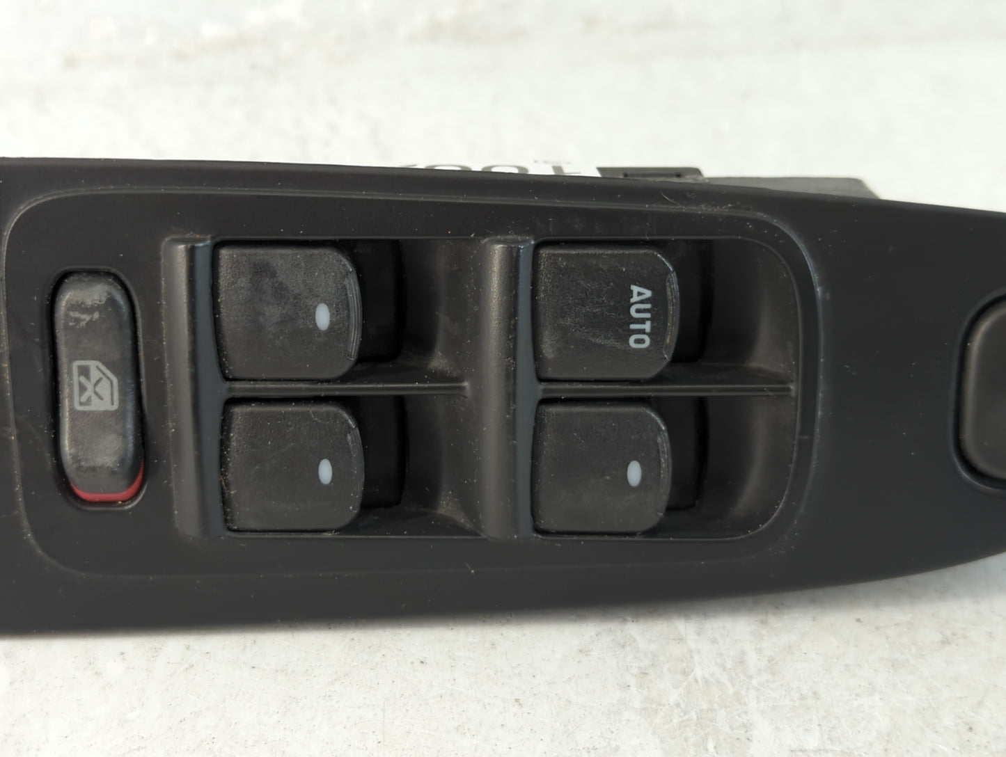 2004-2008 Chevrolet Malibu Master Power Window Switch Replacement Driver Side Left P/N:15823976 Fits Fits 2004 2005 2006 200