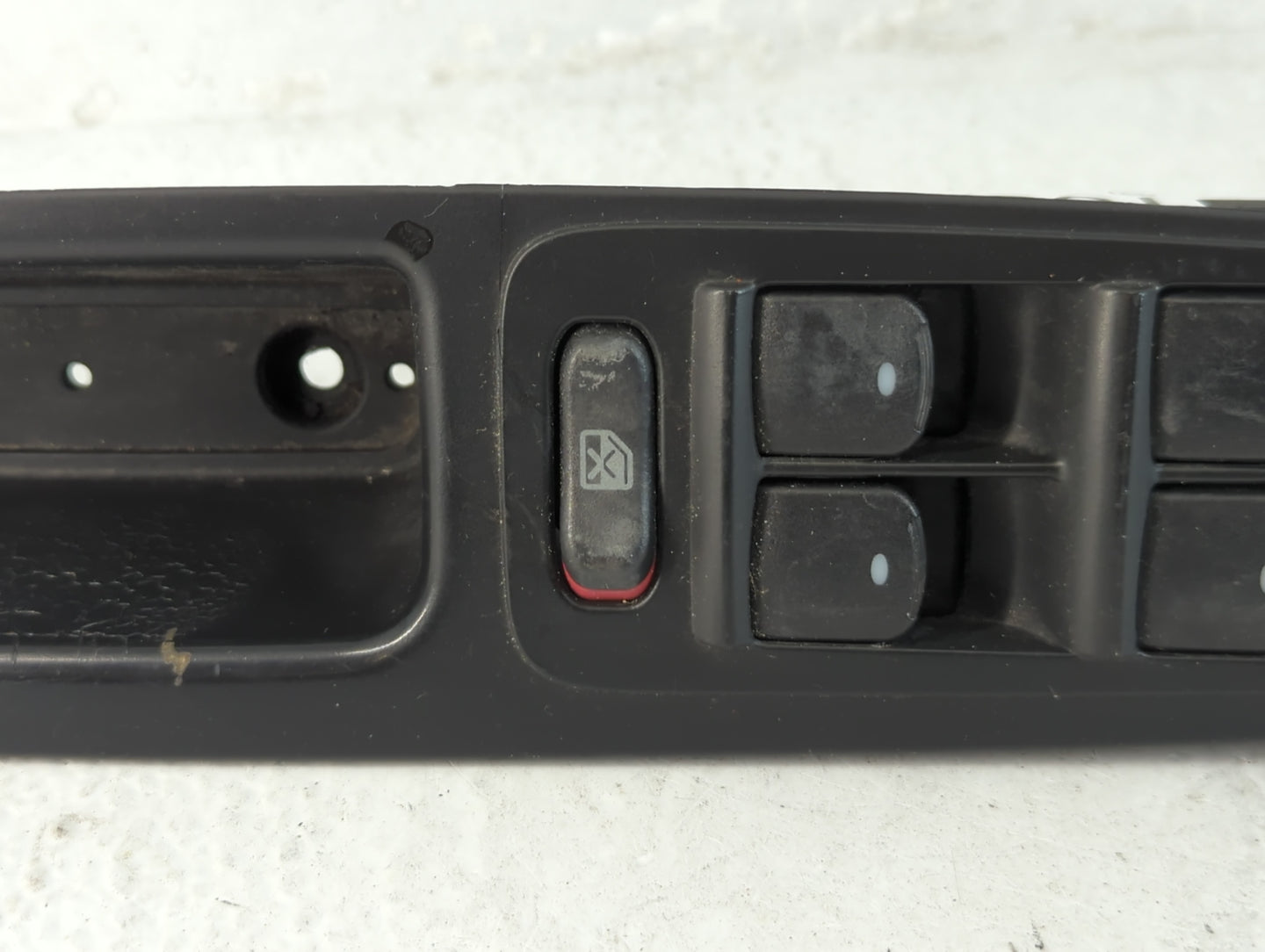 2004-2008 Chevrolet Malibu Master Power Window Switch Replacement Driver Side Left P/N:15823976 Fits Fits 2004 2005 2006 200