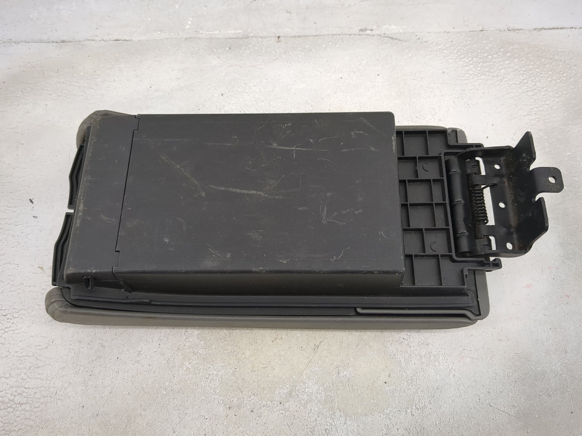 2008-2012 Chevrolet Malibu Center Console Armrest Cover Lid Fits Fits 2008 2009 2010 2011 2012 OEM Used Auto Parts - Oemused