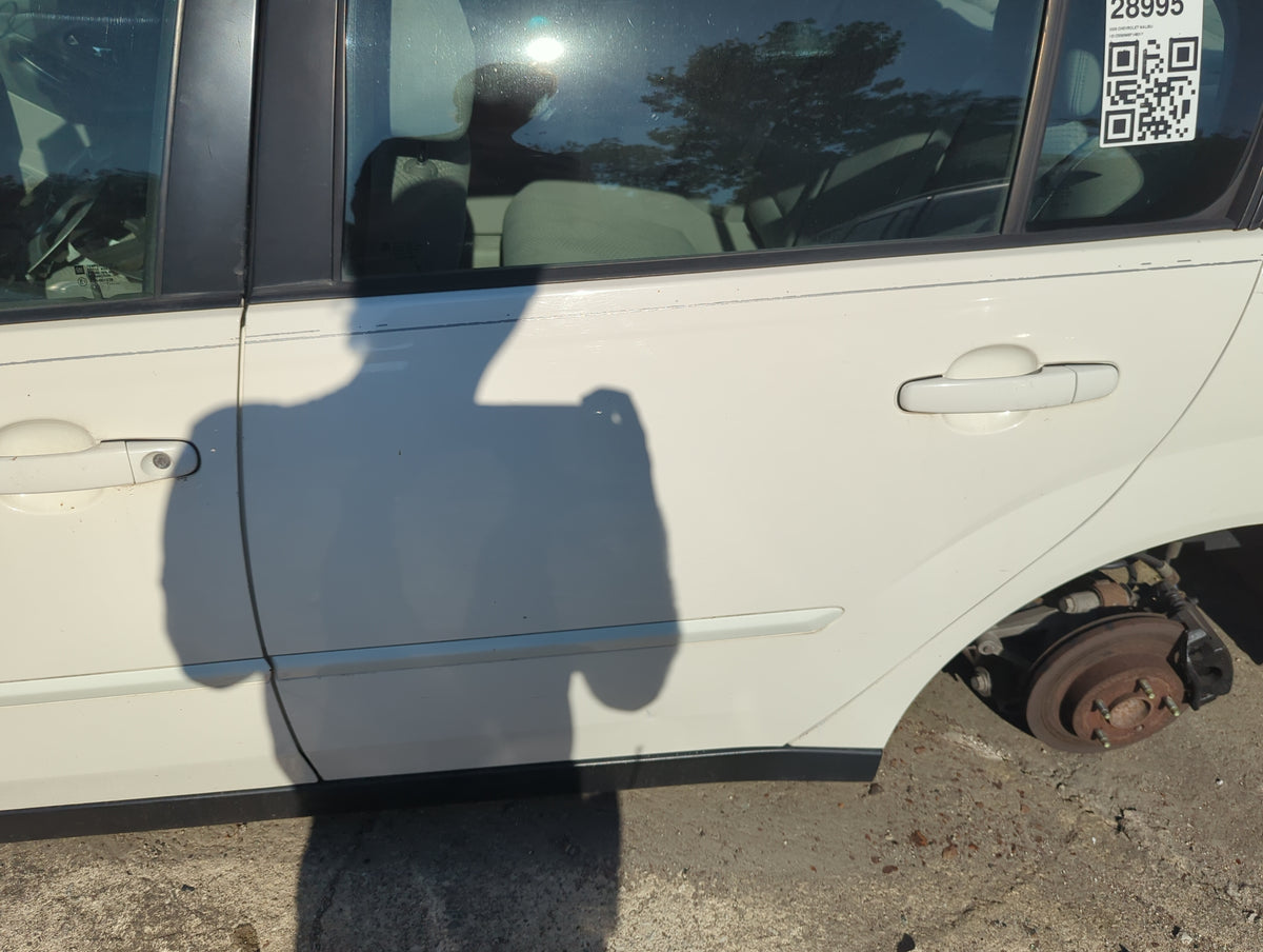 2006-2008 Chevrolet Malibu Driver Rear Door Oem 1150855 - Oemusedautoparts1.com