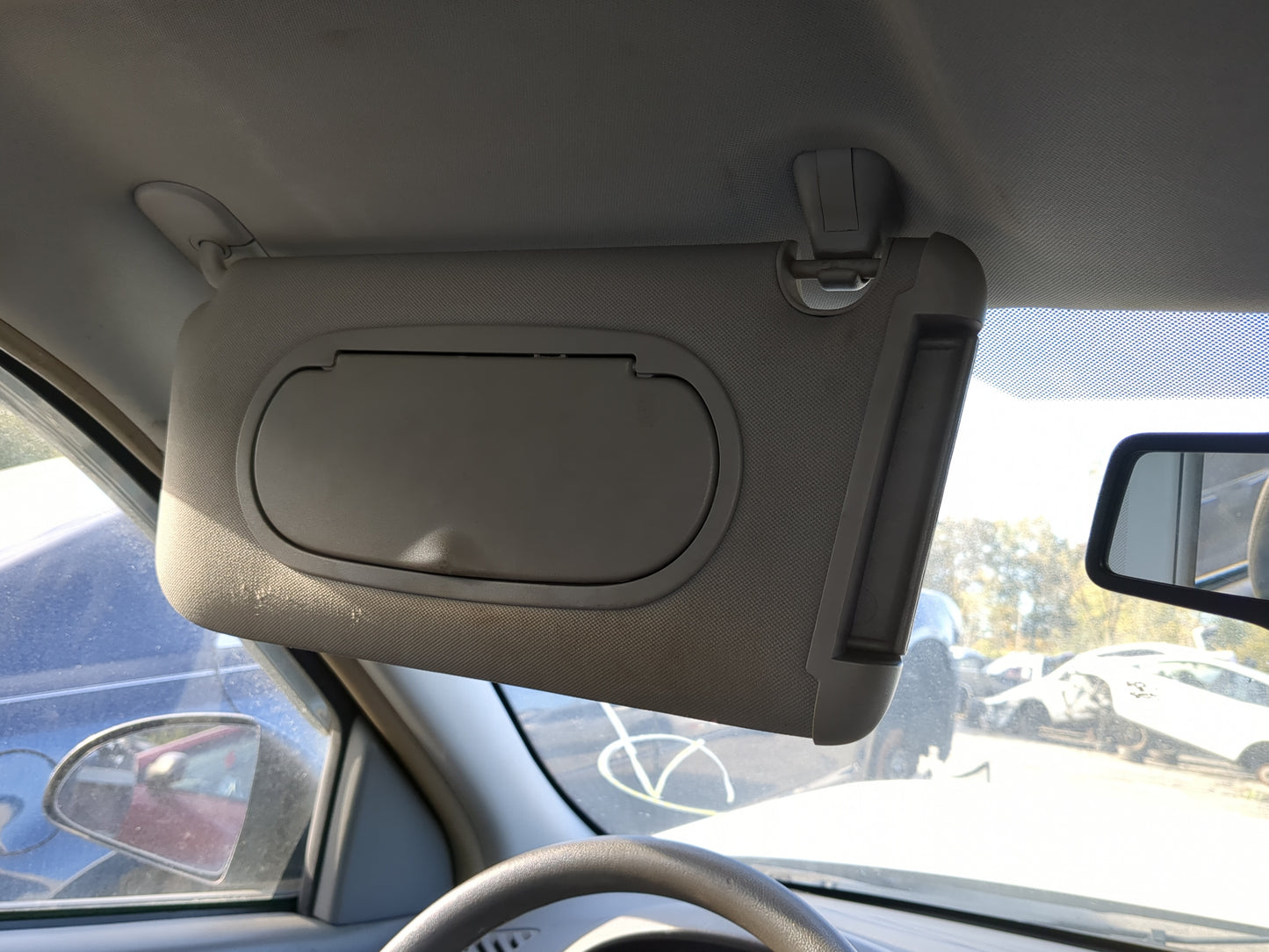 2006-2008 Chevrolet Malibu Sun Visor Shade Replacement Driver Left Mirror Fits Fits 2005 2006 2007 2008 2009 2010 OEM Used A