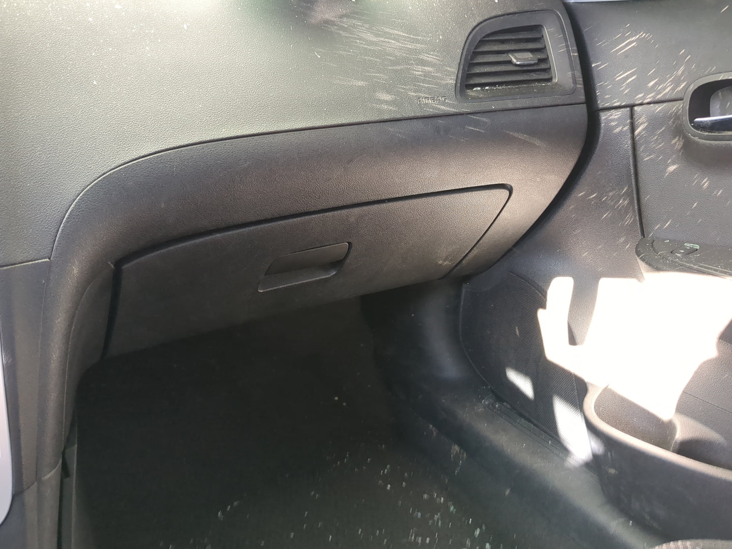 2008 Chevrolet Malibu Passenger Glove Box Door Storage Compartment - Oemusedautoparts1.com