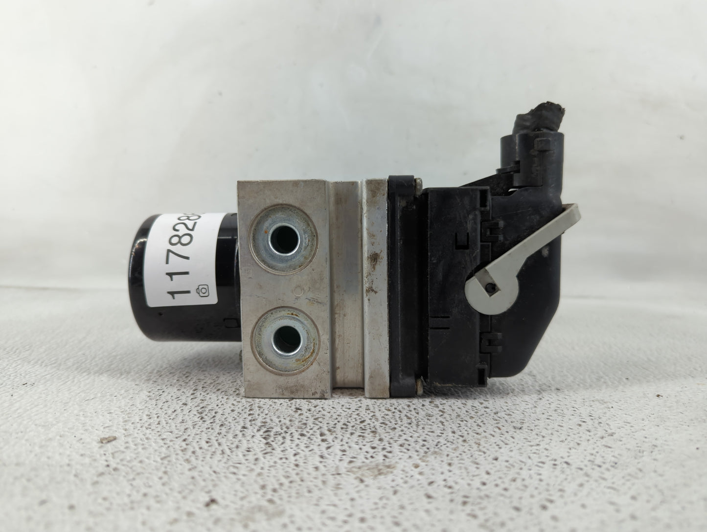 2008-2009 Chevrolet Malibu ABS Pump Control Module Replacement P/N:25928254 Fits Fits 2008 2009 OEM Used Auto Parts - Oemuse